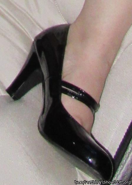 Adult image from SexyFeetBBW
