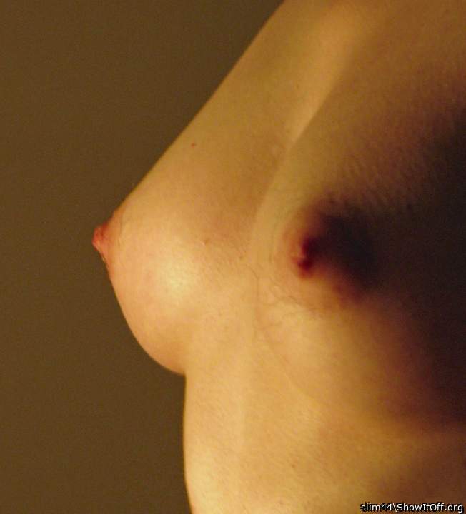 Beautiful Curves of Eve's Natural Tits