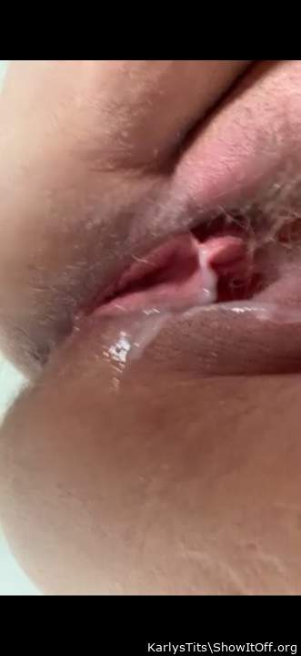 Adult image from KarlysTits