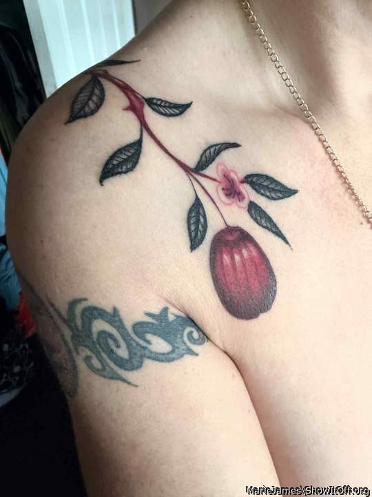 Adult image from MarieJames