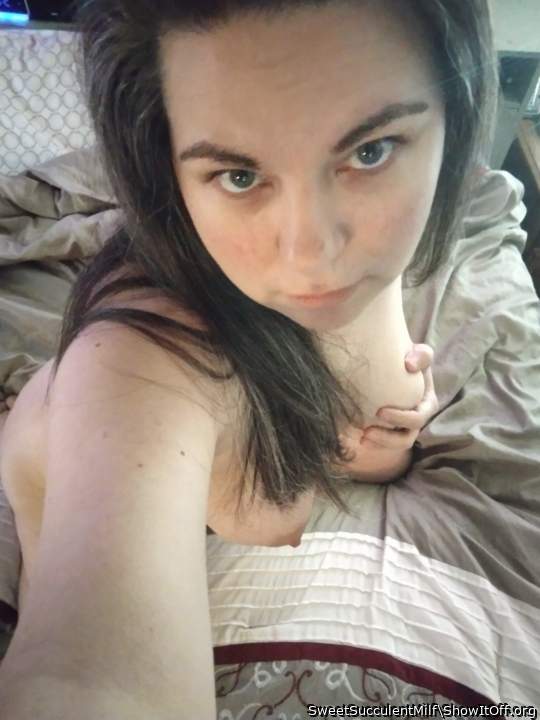 Adult image from SweetSucculentMilf