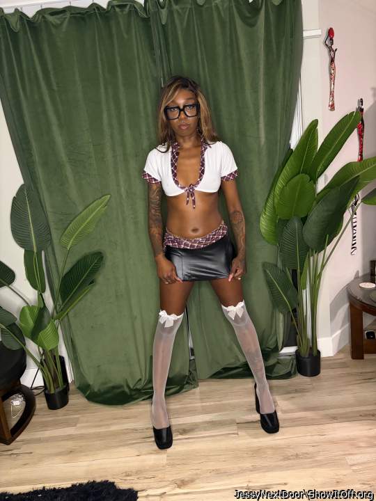 Adult image from JessyNextDoor