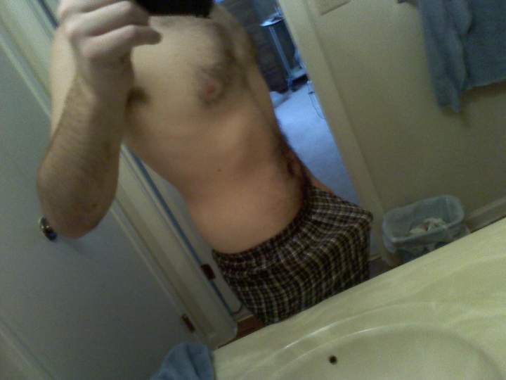 Great bulge, love your sexy furry body