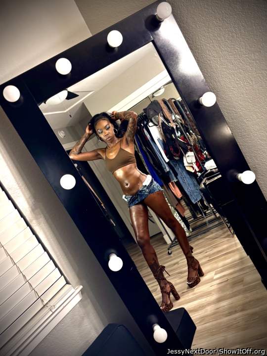 Adult image from JessyNextDoor