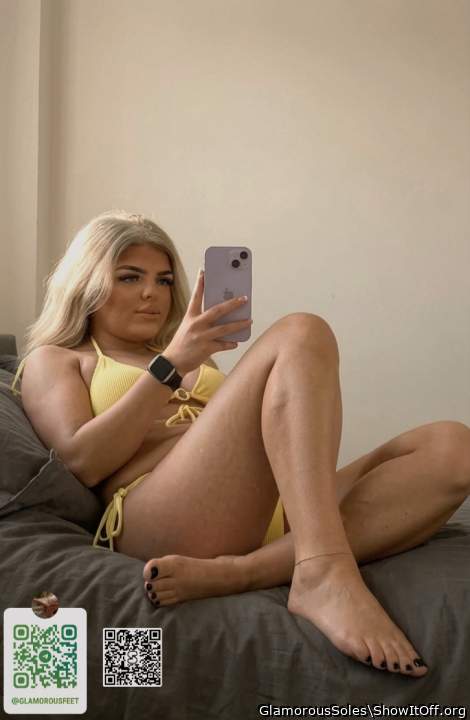 so sexy, i would love to be between your legs