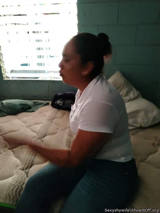 My Wife Sindy before the video andfotos