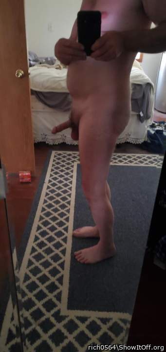 Very nice hard on.  Would enjoy getting you off so you could