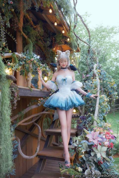 Adult image from abg_shorty