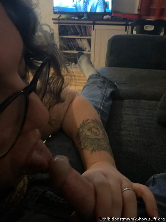 She gives amazing head