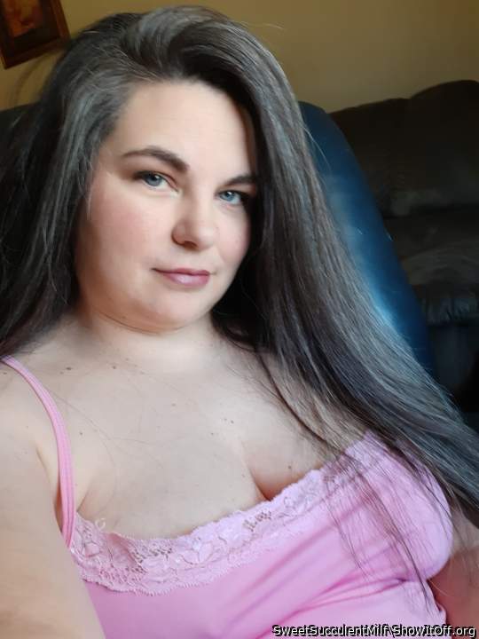 Adult image from SweetSucculentMilf