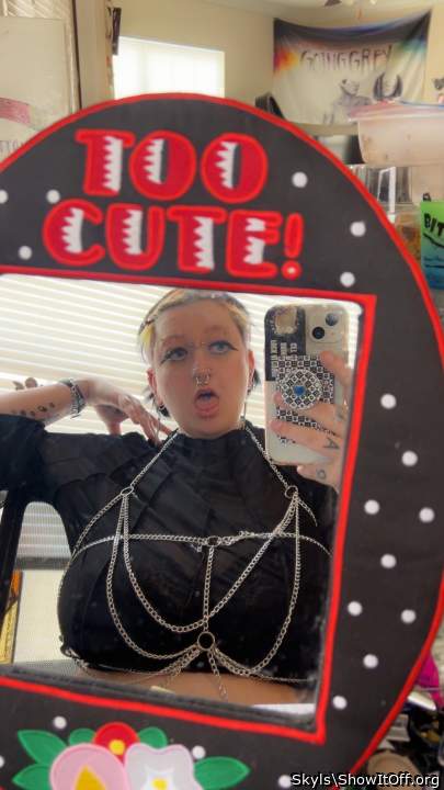 Adult image from Skyls