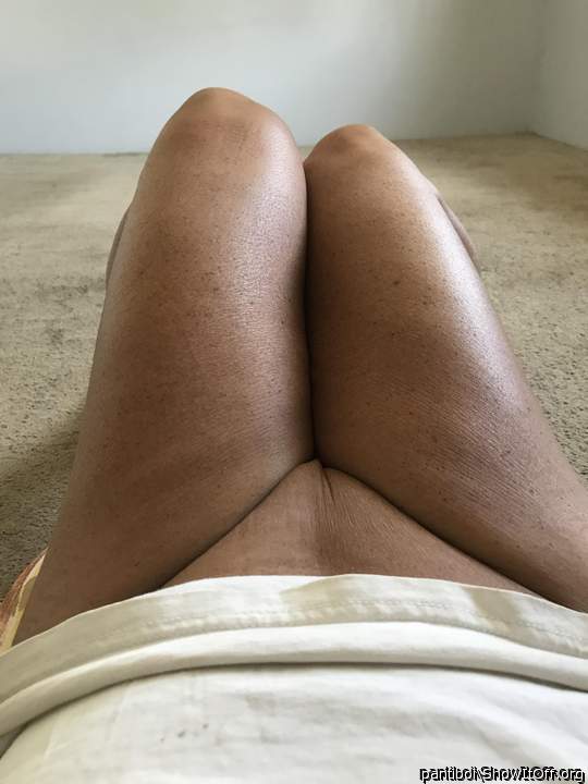 Really, someone oughta sperm this puss