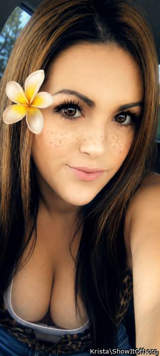 Wife cleavage