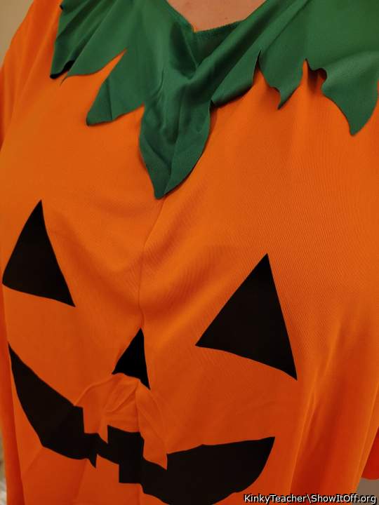 Oh hello, does your pumpkin need a stalk? 