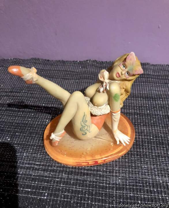 figurine of a dancer