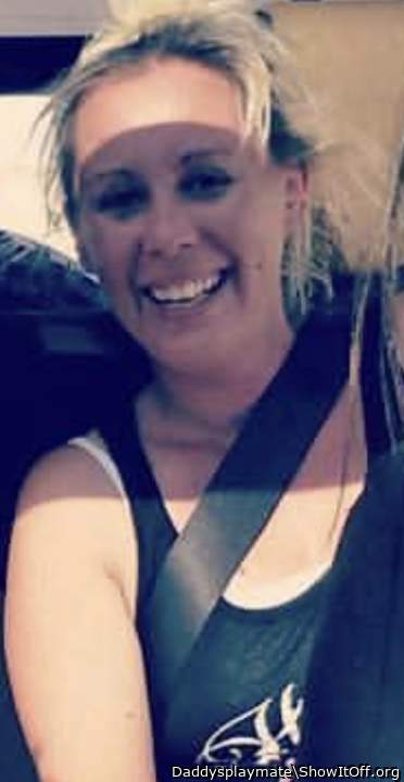 Adult image from Daddysplaymate