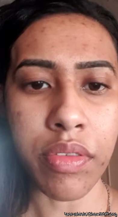 flufy lips