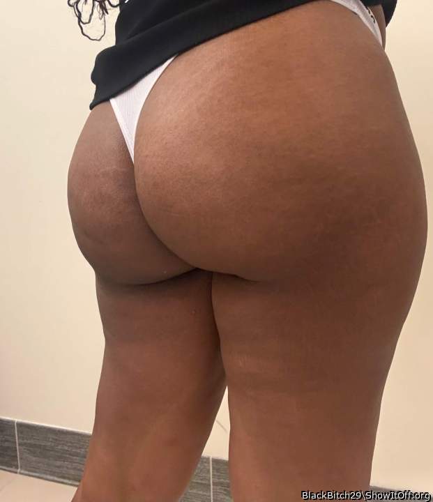 Amazing tight ass 