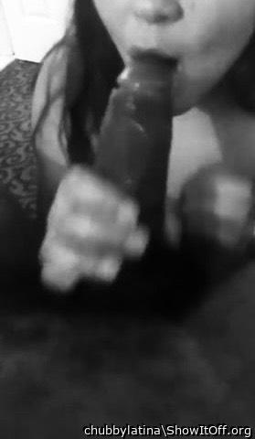 She knows her way around a cock