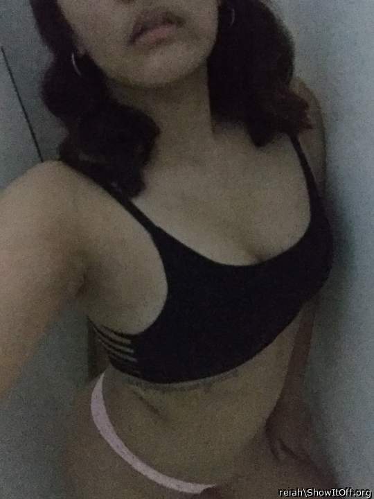 Adult image from reiah