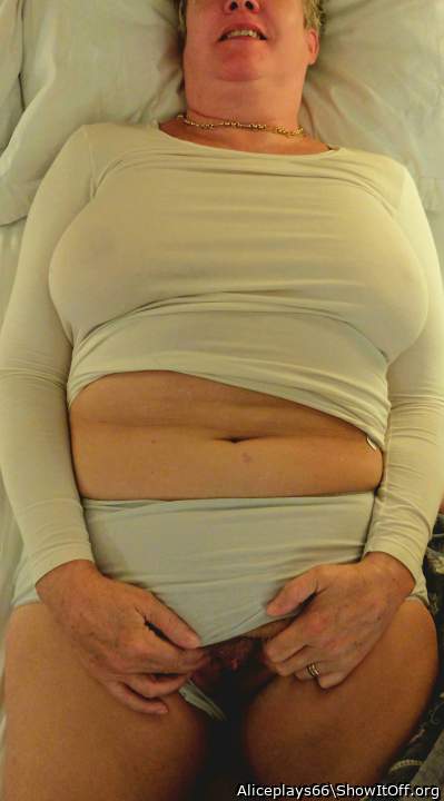 Come and fuck me now!