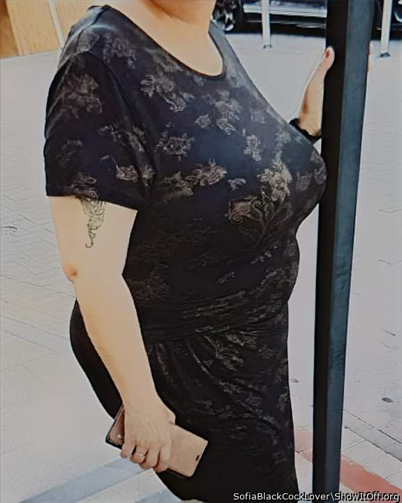 Even when I`m wearing a strong bra my big heavy tits become long and saggy