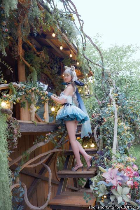 Adult image from abg_shorty