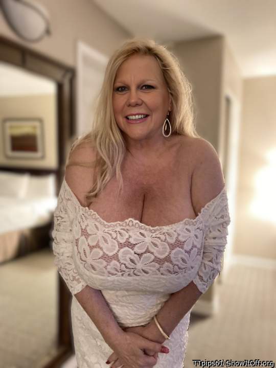 boobs hanging low