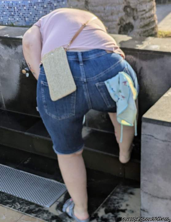 Photo of bum from Lovespie