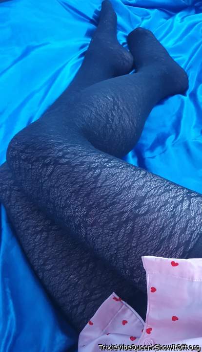 Adult image from TrixieVibeQueen