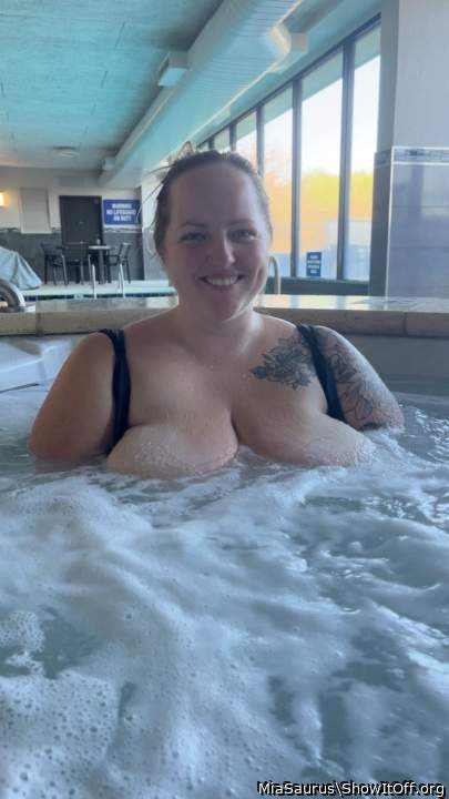 Beautiful smile and beautiful tits ♥️