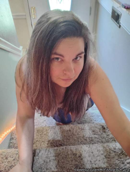 Beautiful eyes and sexy angle! Stunning