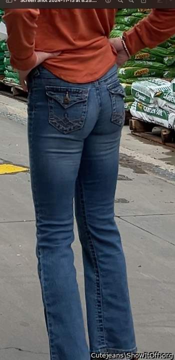 Do you think I have a cute butt?