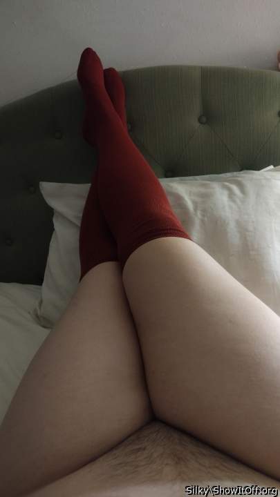 I love this very natural pic with a glimpse of your slightly