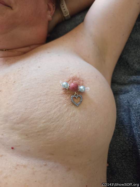 Photo of bust from CD143