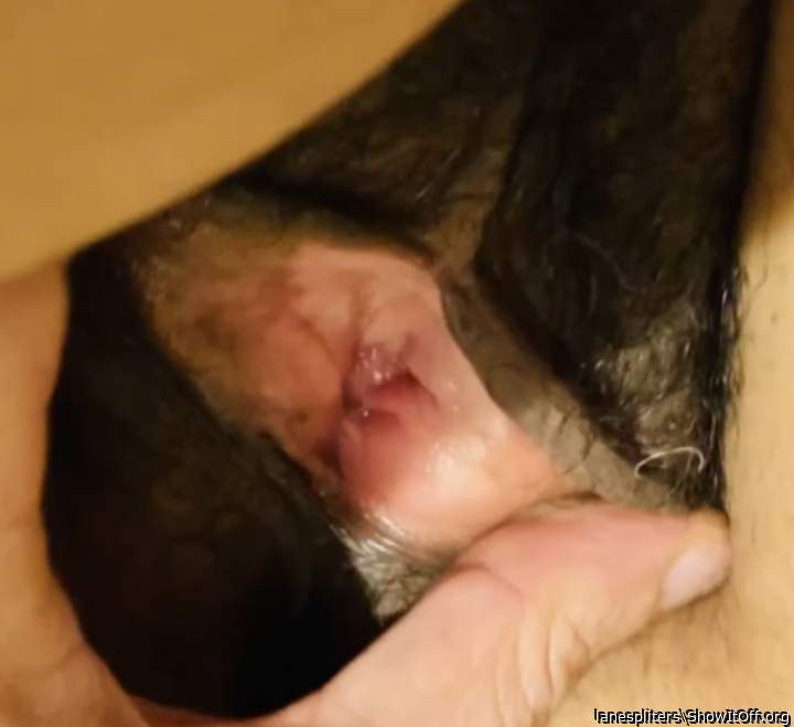 My Hairy PUSSY&#128523;Pee Hole