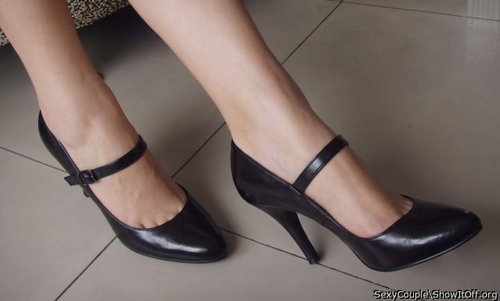 Adult image from SexyCouple