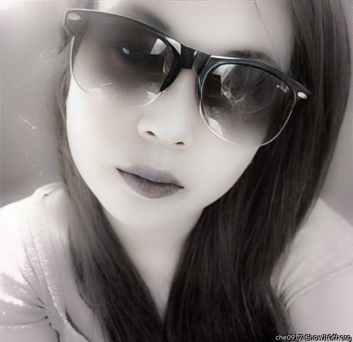 Adult image from che0917