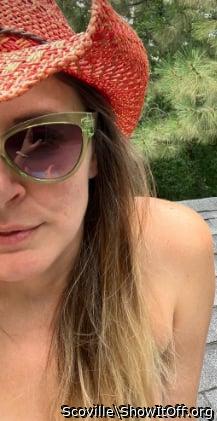 Adult image from Scoville