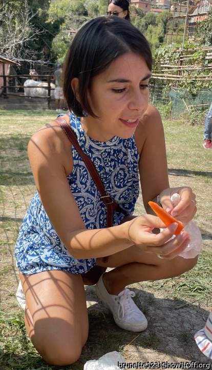 Adult image from brunette123