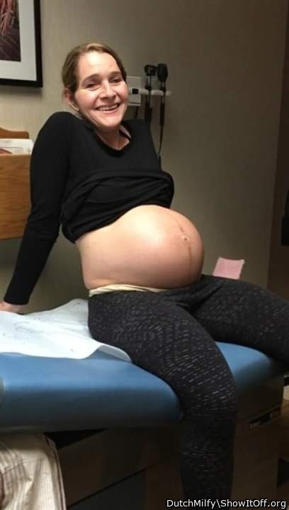 8 month preggo