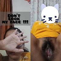 photo of lower lips